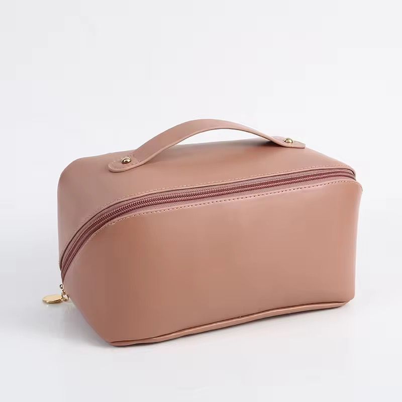 Portable Large Capacity Travel Cosmetic Bag with Handle Makeup Organizer Bag Storage Makeup Bag Waterproof PU Leather Travel Toiletry Bag for Women