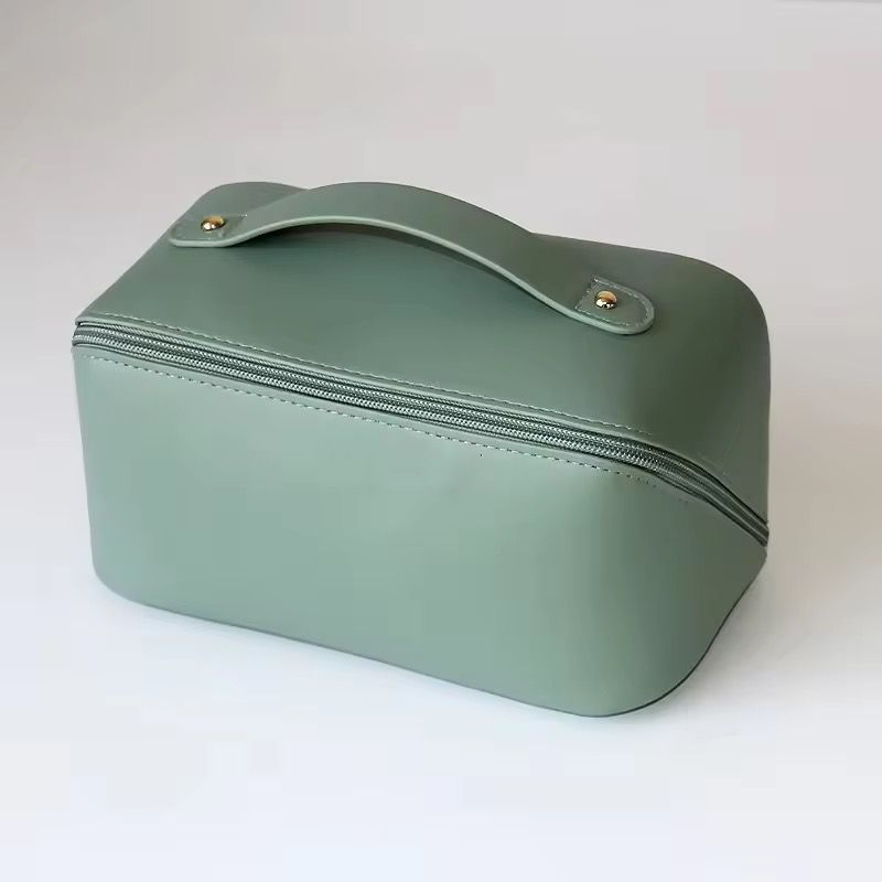 Portable Large Capacity Travel Cosmetic Bag with Handle Makeup Organizer Bag Storage Makeup Bag Waterproof PU Leather Travel Toiletry Bag for Women